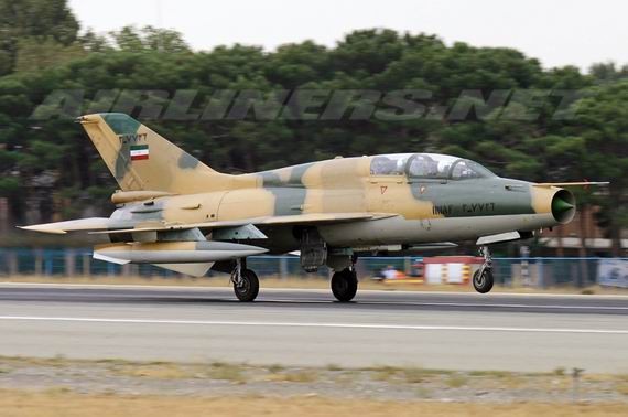 Không quân Iran trang bị J-7 mua của Trung Quốc